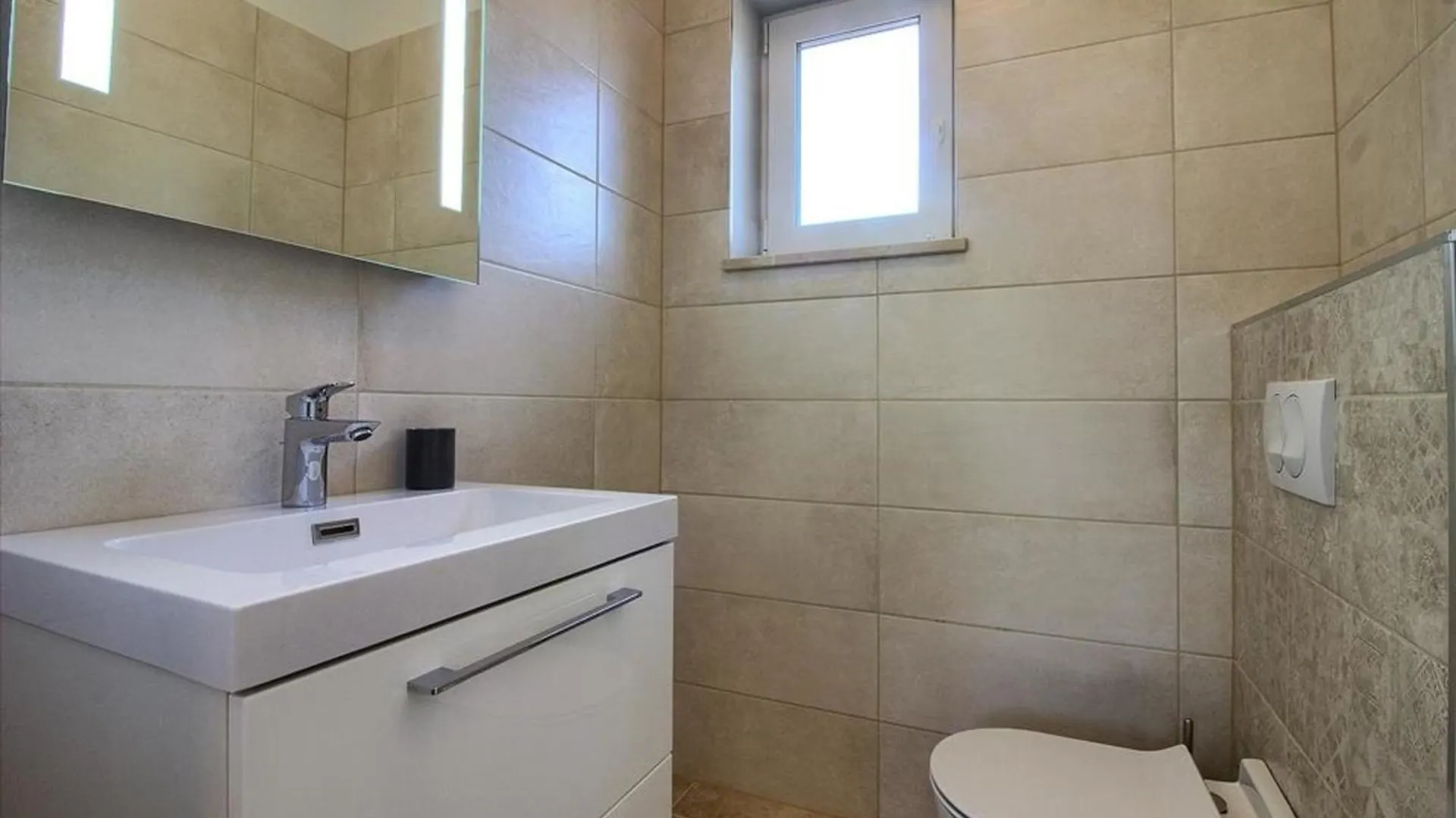 Ferienhaus Mit Privatpool Fuer 8 Personen Ca 120 Qm In Mugeba, Istrien Istrische Riviera